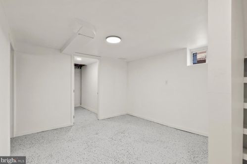 1922 Holly St, Harrisburg PA  17104-1916 exterior