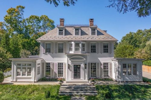 916 Pequot Ave, Southport CT  06890-1420 exterior