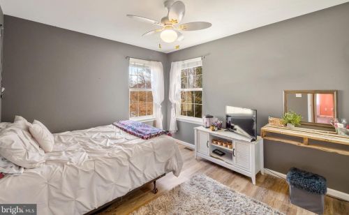 205 Beech Ln, Swedesboro NJ  08085-4033 exterior