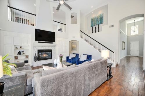 1627 Daunting Dr, Folsom CA  95762-7659 exterior