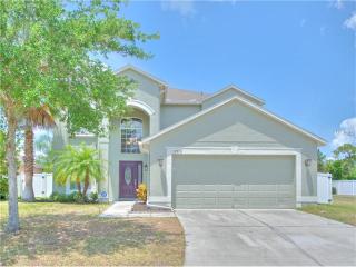 17919 Saxony Ln, Orlando, FL 32820-2713