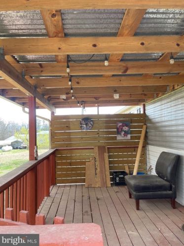 608 Park View Dr, Richmond National Battlefiel VA  22835-4805 exterior