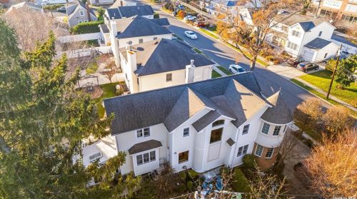 1342 5th Ave, New Hyde Park, NY 11040-5539