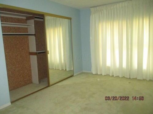1855 Beacon St, Washington Ch OH  43160-1759 exterior