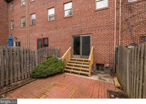 778 Front St, Philadelphia PA  19147-3502 exterior