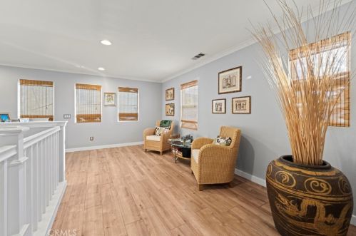 27122 Brown Oaks Way, Santa Clarita CA  91387-3894 exterior