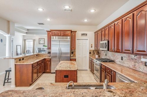 6316 Alcester Dr, New Port Richey FL 34655-3714 exterior