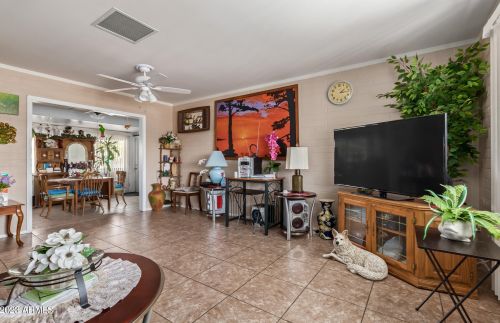 10819 111 Ave, Sun City AZ  85351-4021 exterior