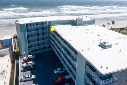 800 Atlantic Ave, Daytona Beach FL  32118-3716 exterior