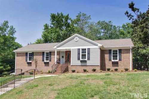 3129 Truitt Dr, Burlington, NC 27215-4659