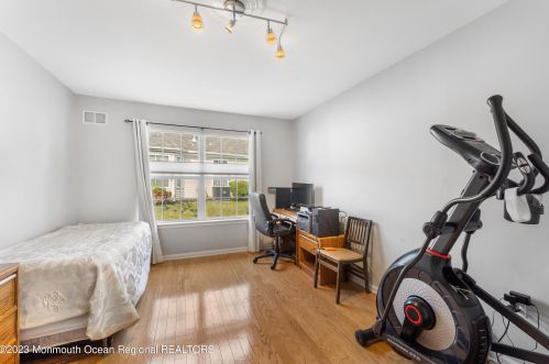 26 Casco Ct, Lakewood NJ  08701-5779 exterior