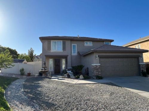15004 Cottontail Ln, Victorville, CA 92394-7471