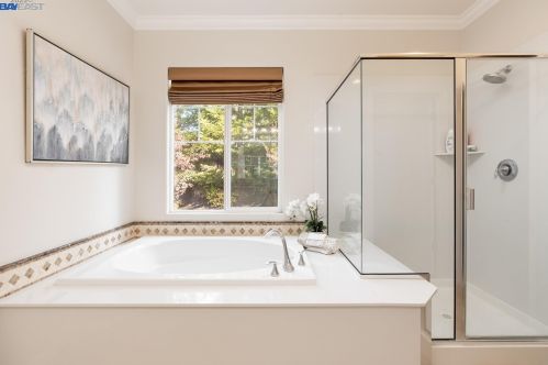 3551 Pinot Noir Ct, Pleasanton CA  94568-2556 exterior