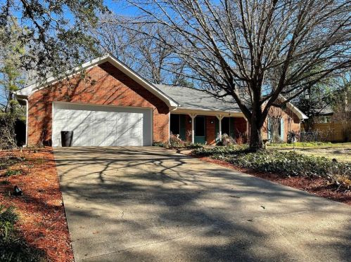 214 Guadalupe Dr, Athens, TX 75751-3546