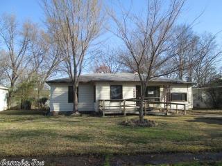 1600 Carolyn St, Jacksonville, AR 72076-2118