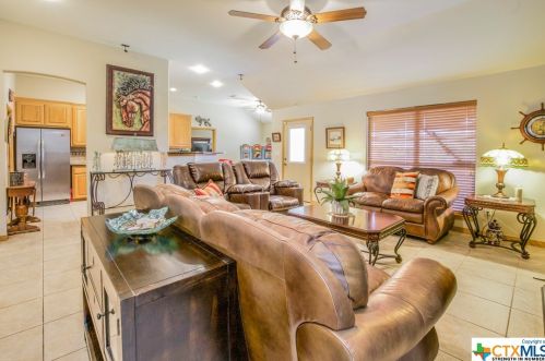 413 Allen St, Copperas Cove, TX 76522-2306