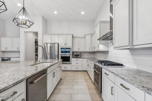 5534 Oyer Ln, Cave Creek AZ  85331-2544 exterior