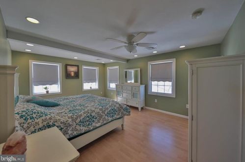4121 Green Pond Rd, Easton PA  18045-2509 exterior