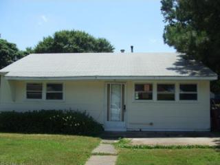 2511 Sunset Dr, Chesapeake, VA 23323-3543