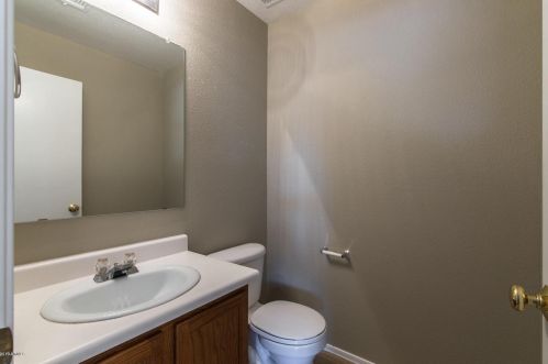 7459 Montebello Ave, Glendale AZ  85303-4737 exterior