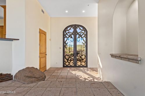13512 Granite Way, Scottsdale, AZ 85268-4152