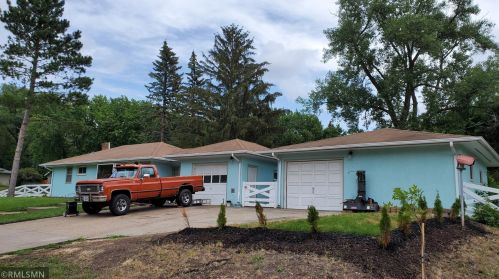 2420 Germain St, Saint Paul, MN 55109-2016