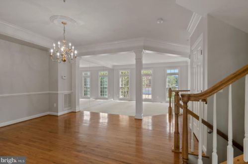 18521 Bear Creek Ter, Leesburg, VA 20176-7424