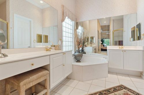 117 Victoria Bay Ct, West Palm Beach FL  33418-5764 exterior