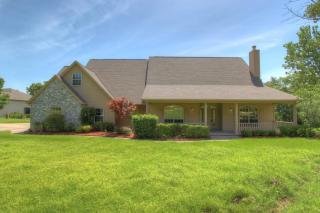 303 Belle Ln, Sapulpa, OK 74066-8972