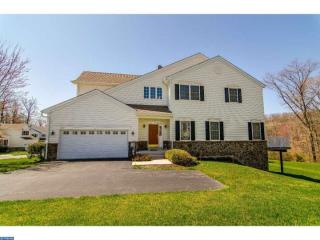 121 Whiteland Hills Cir, Exton, PA 19341-2221