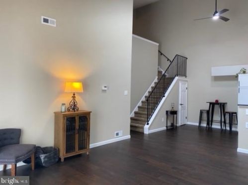 1244 Tristram Cir, West Deptford NJ  08051-2247 exterior