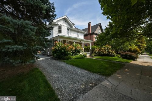 2002 Baynard Blvd, Wilmington, DE 19802-3918