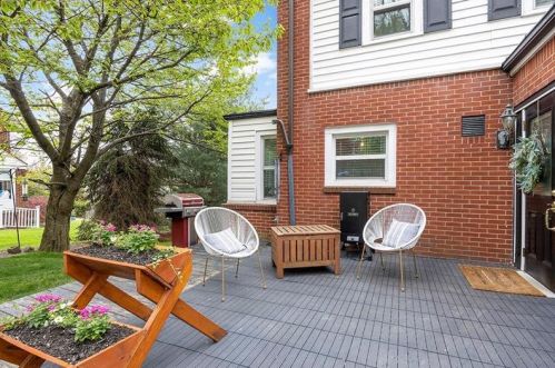 119 Three Degree Rd, Pittsburgh, PA 15237-2321