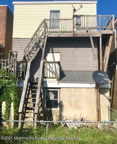 22 Georgia Ave, Atlantic City, NJ 08401-4008
