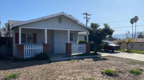 208 Mohr St, Lake Elsinore, CA 92530-3331