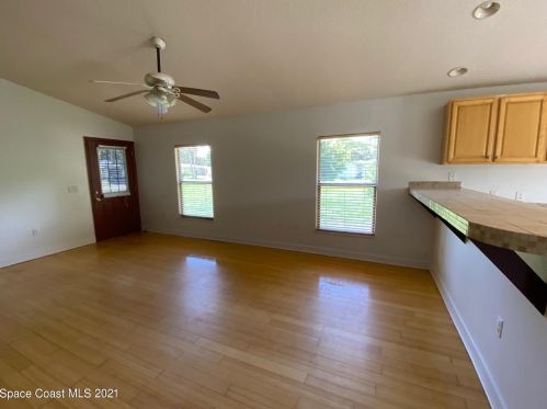 130 Seminole Ave, Titusville, FL 32780-5663