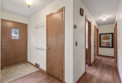 3800 Pierce St, Minneapolis MN  55421-4021 exterior