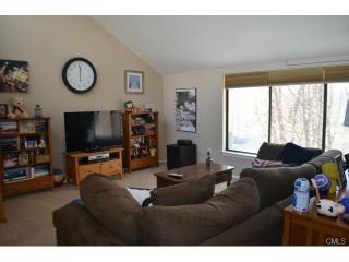 7 Redwood Ln, Ridgefield, CT 06877-3344