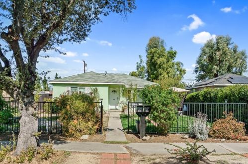 1117 Williamson Ave, Fullerton, CA 92833-2747