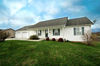 3908 High Meadow Dr, Cookeville, TN 38501-5643