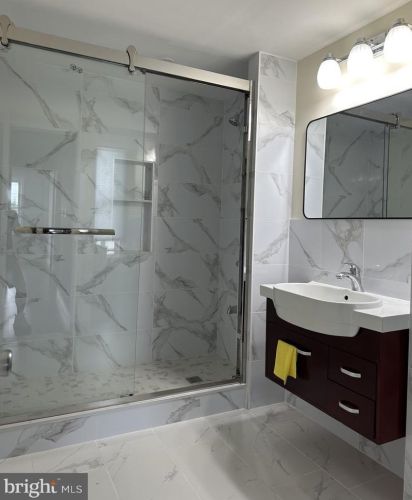 1228 Federal St, Philadelphia PA 19147-4518 exterior