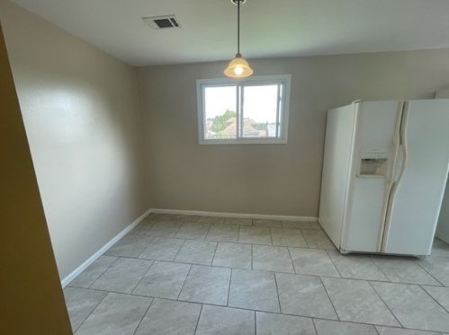 2113 Orchard St, Whitaker PA  15120-2603 exterior