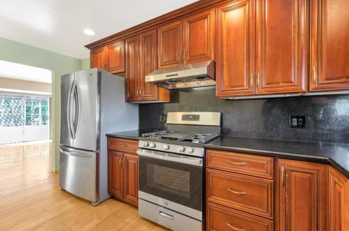 1810 Duvall Dr, San Jose CA  95130-1723 exterior