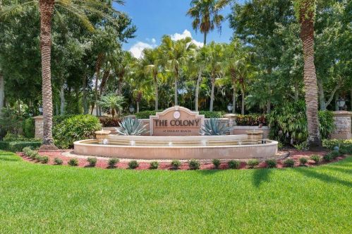 4895 Classical Blvd, Delray Beach FL  33445-1222 exterior