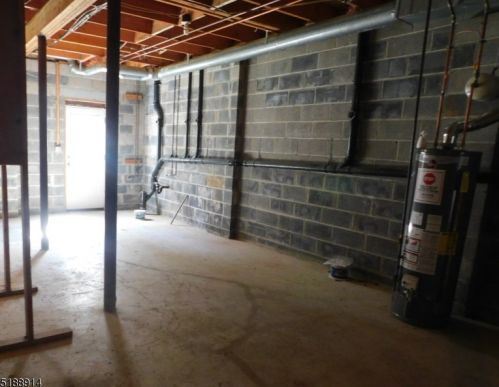 225 Canal Way, Hackettstown NJ  07840-1274 exterior