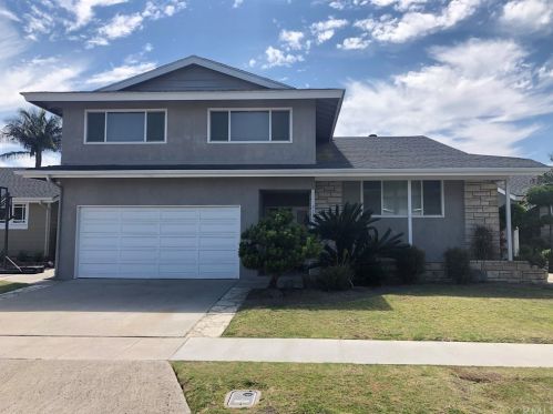 3125 Val Verde Ave, Long Beach, CA 90808-4443