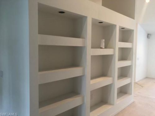 904 Belville Blvd, Naples FL  34104-6566 exterior