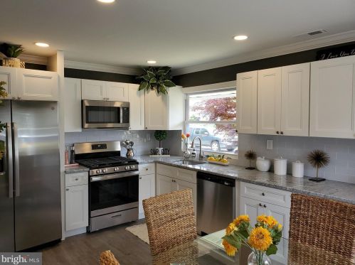 45 Spindletop Ln, Willingboro NJ  08046-1416 exterior