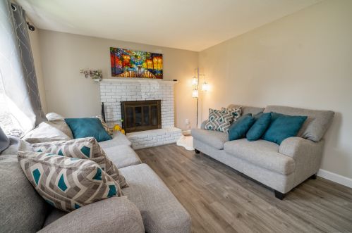 112 Forest St, Hartford CT  06118-2312 exterior