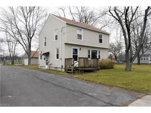 627 Furnace St, Elyria OH  44035-3420 exterior